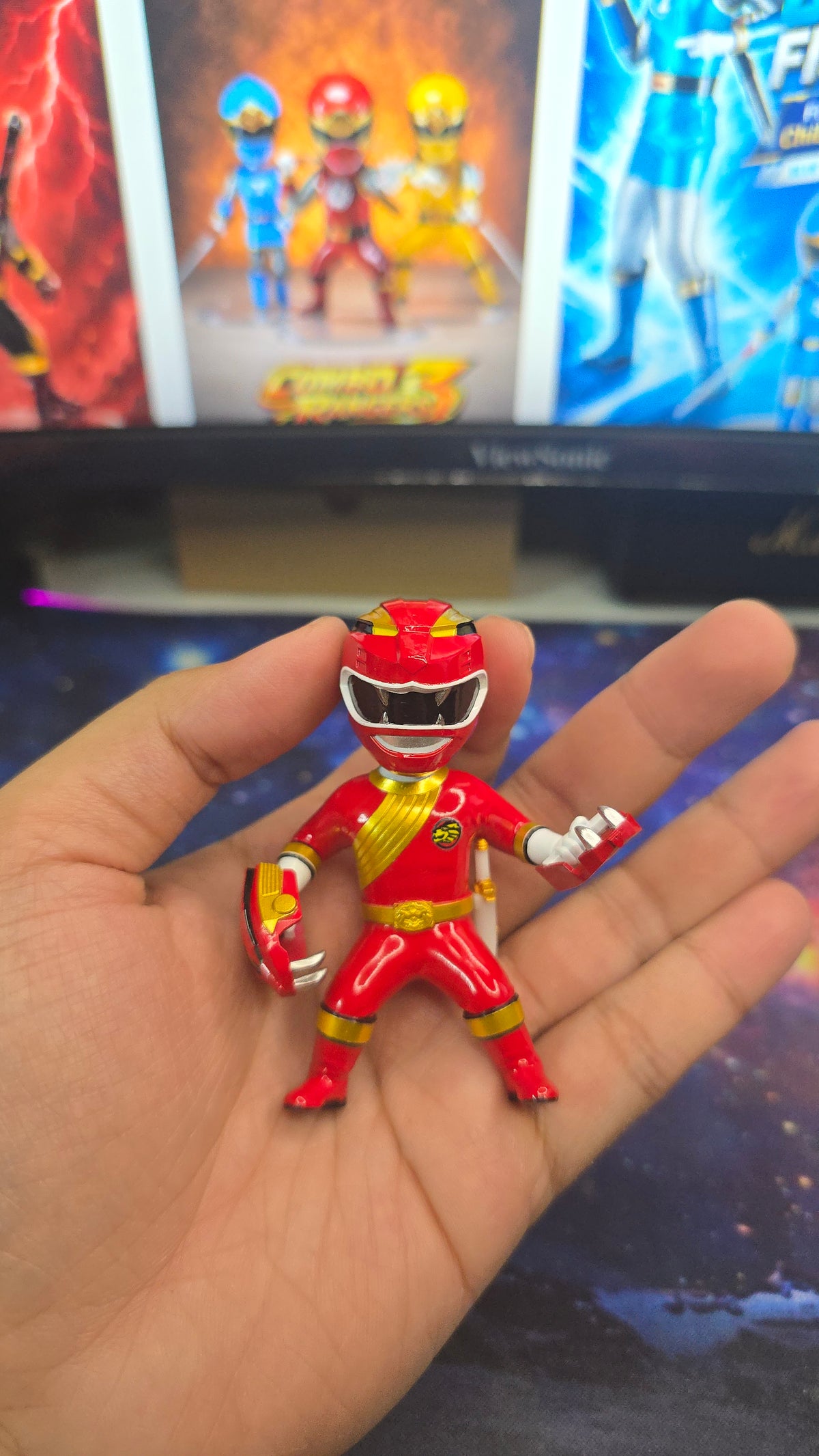 Chibi Wild Force Red Lion Ranger Figure | 8cm Collectable Wild Force Red Ranger from Power Rangers | Gift for Collectors