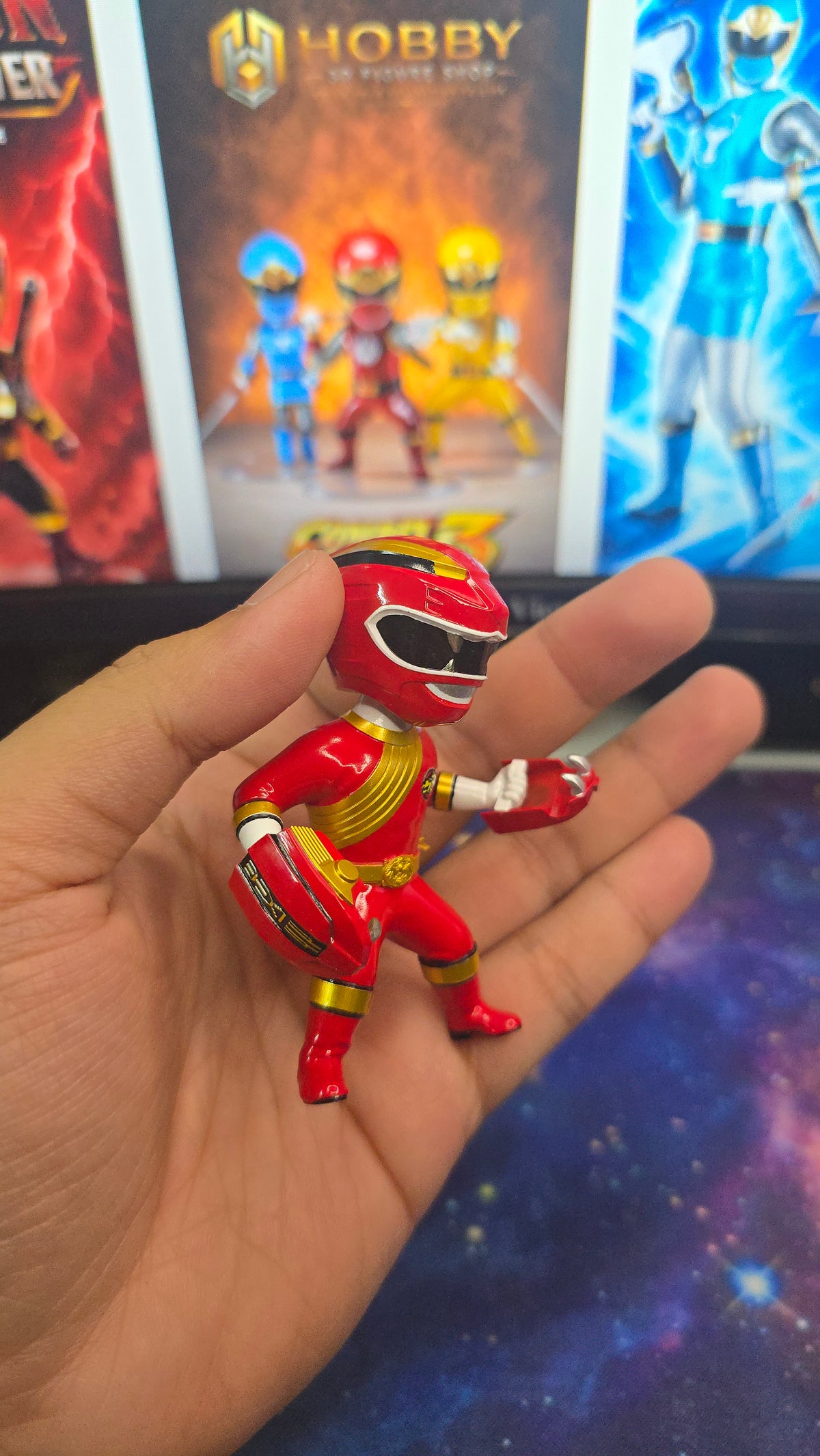 Chibi Wild Force Red Lion Ranger Figure | 8cm Collectable Wild Force Red Ranger from Power Rangers | Gift for Collectors